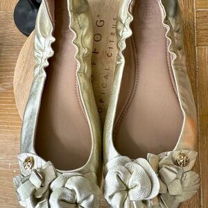 Tory Burch BLOSSOM PORT FLOWERS LEATHER GOLD REVA BALLET FLATS Size 6
